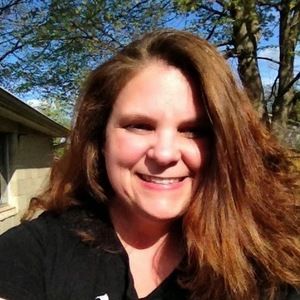 Meet your Posher, Elaine